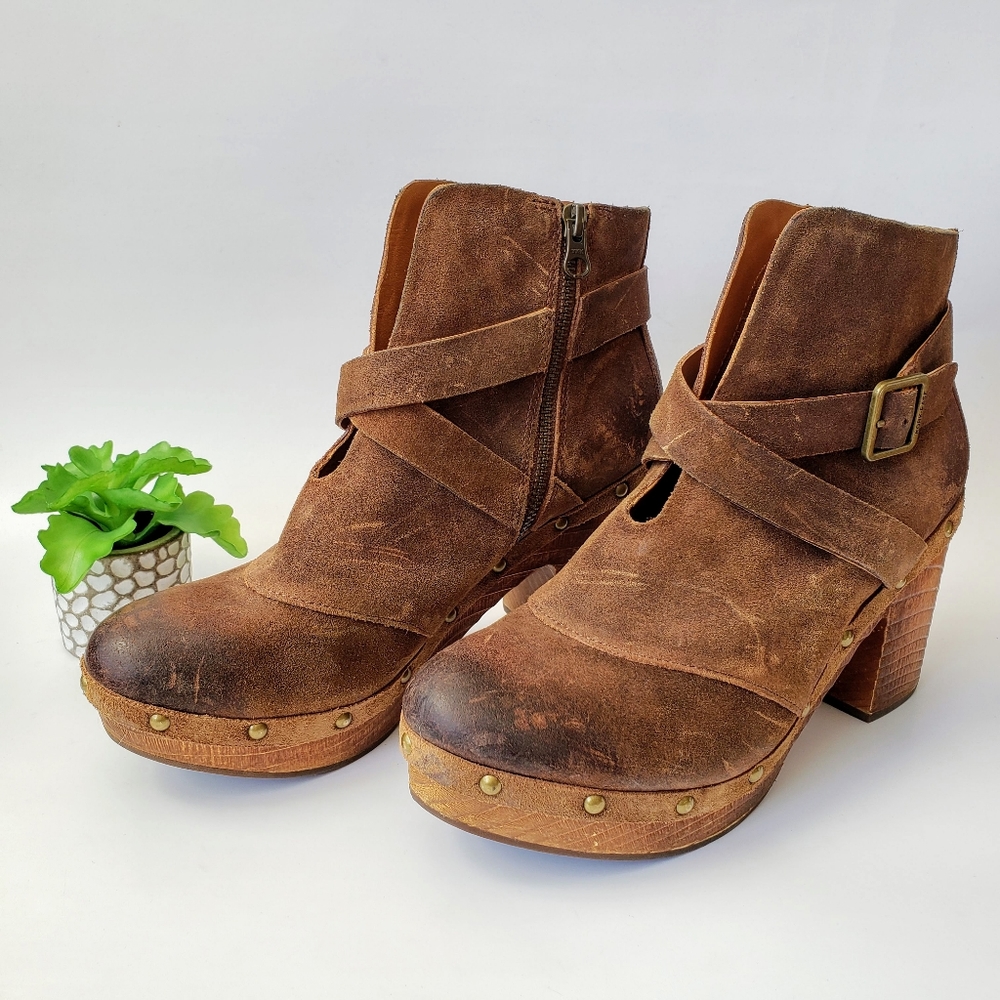 Kork-Ease Razzoli Nail Head Platform Boot Clog 8.5